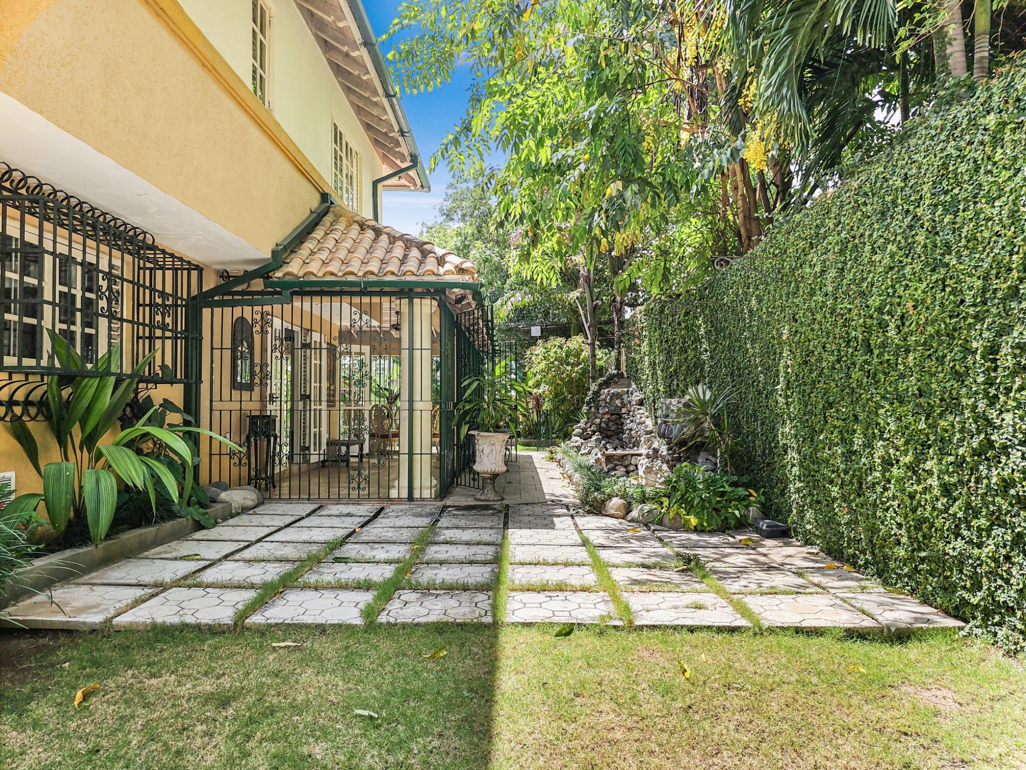 Property Image 28