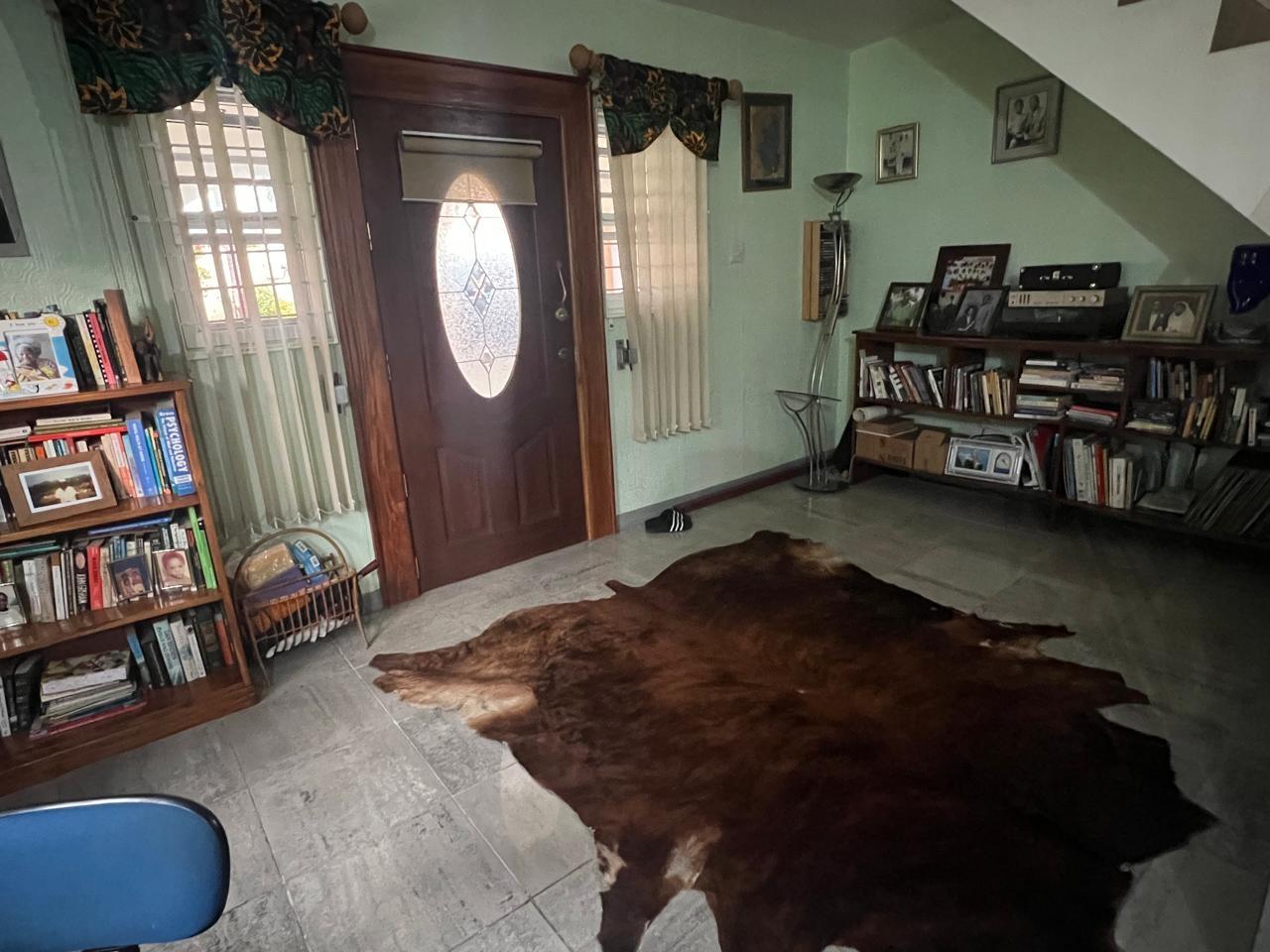 115 Victor Avenue, Inglewood