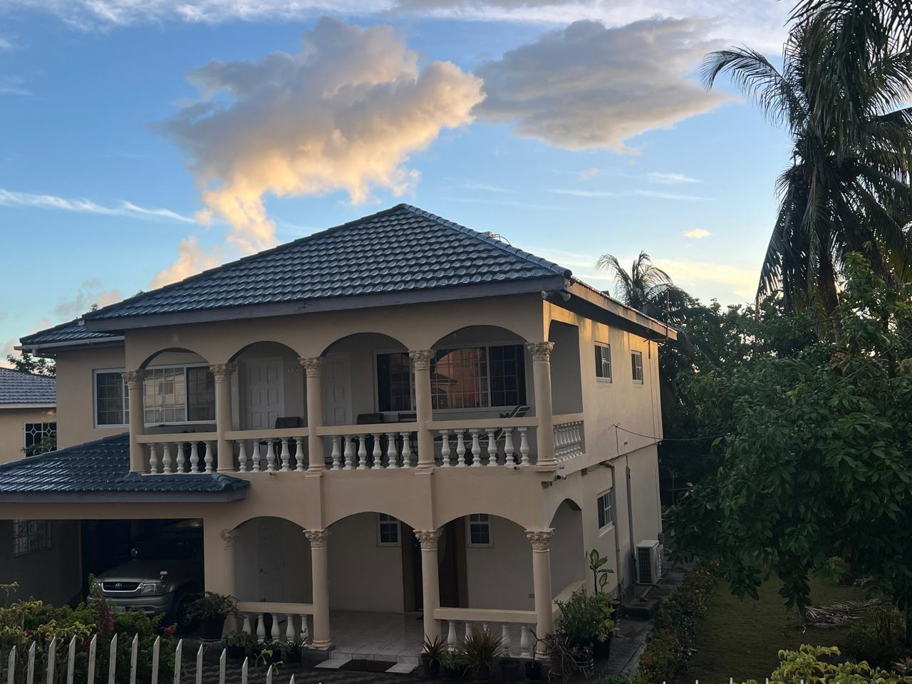 115 Victor Avenue, Inglewood