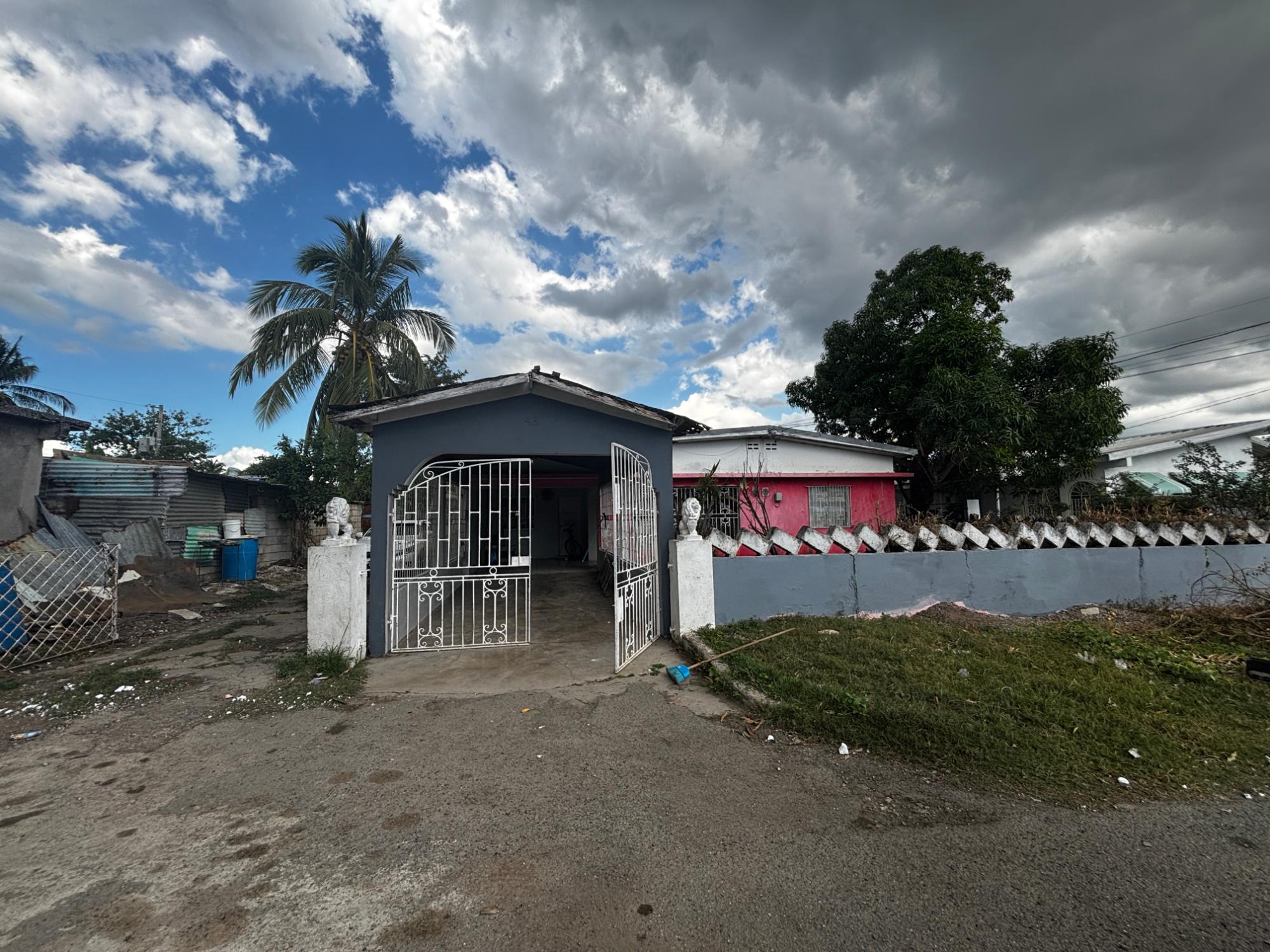 294 Wildwood Close, Westmore