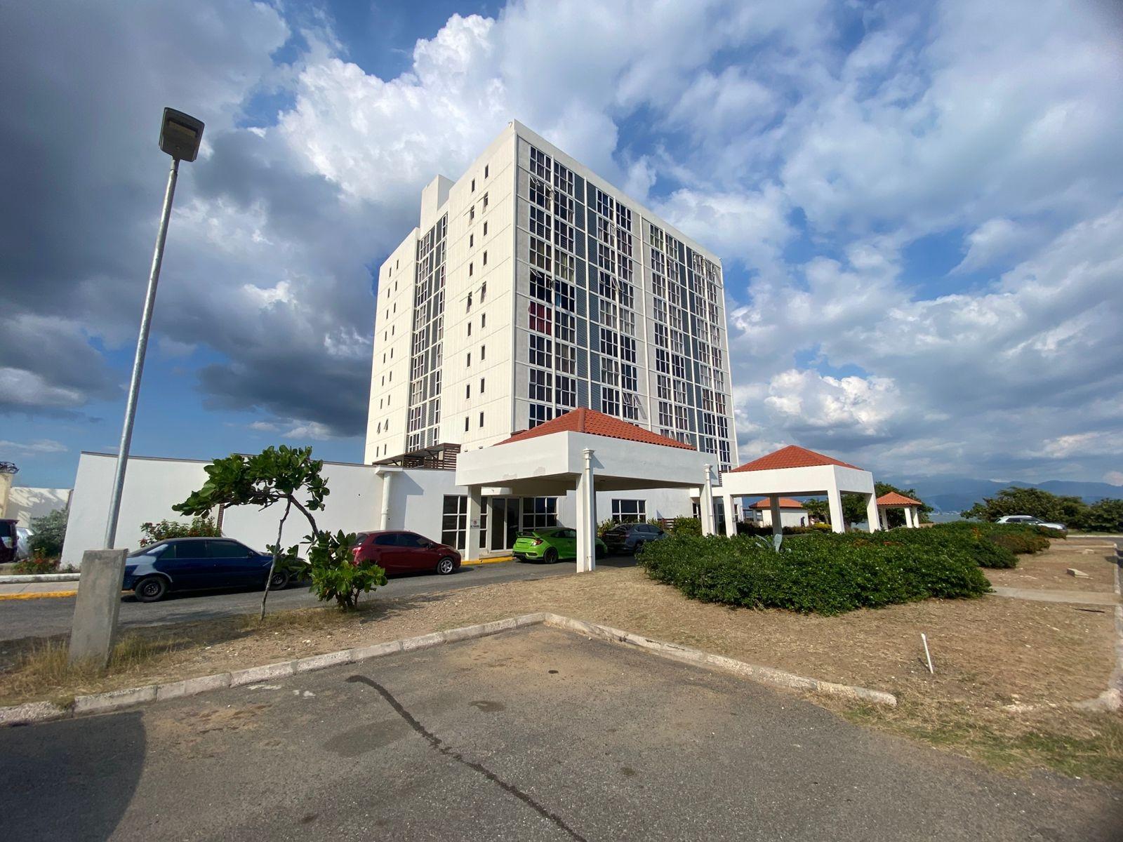 Bridgeport, St. Catherine 704