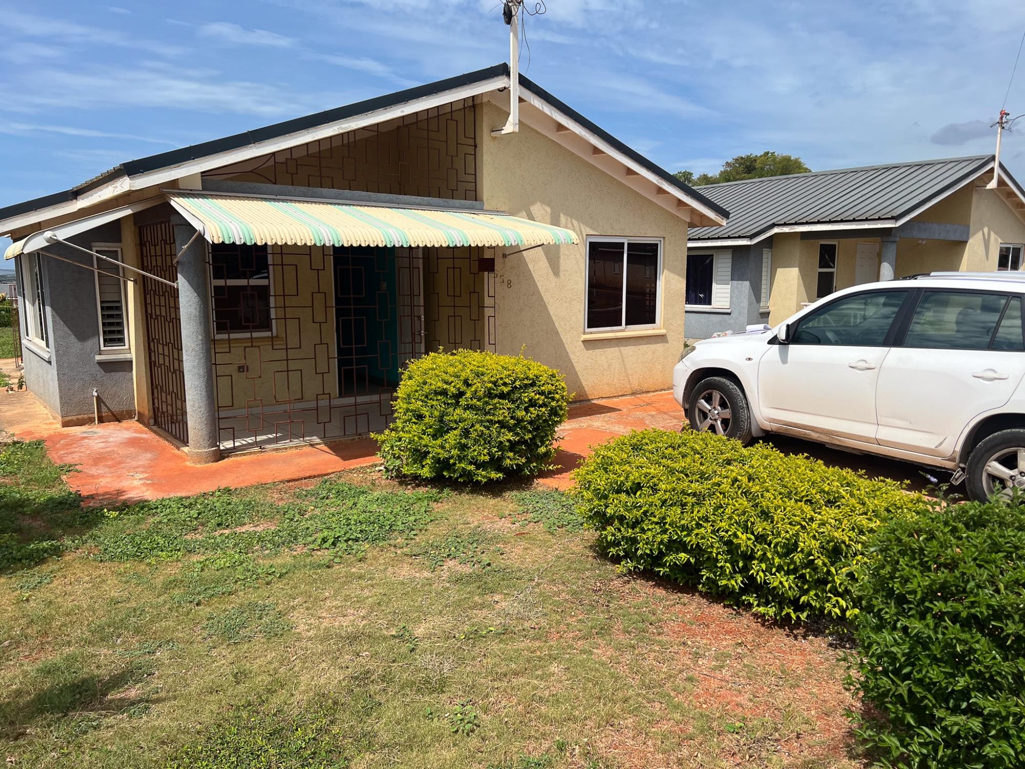 558 Tuscany Ave, Silversun Es