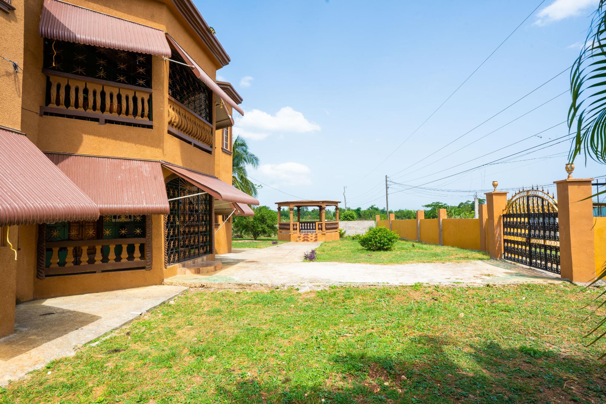 Property Image 9