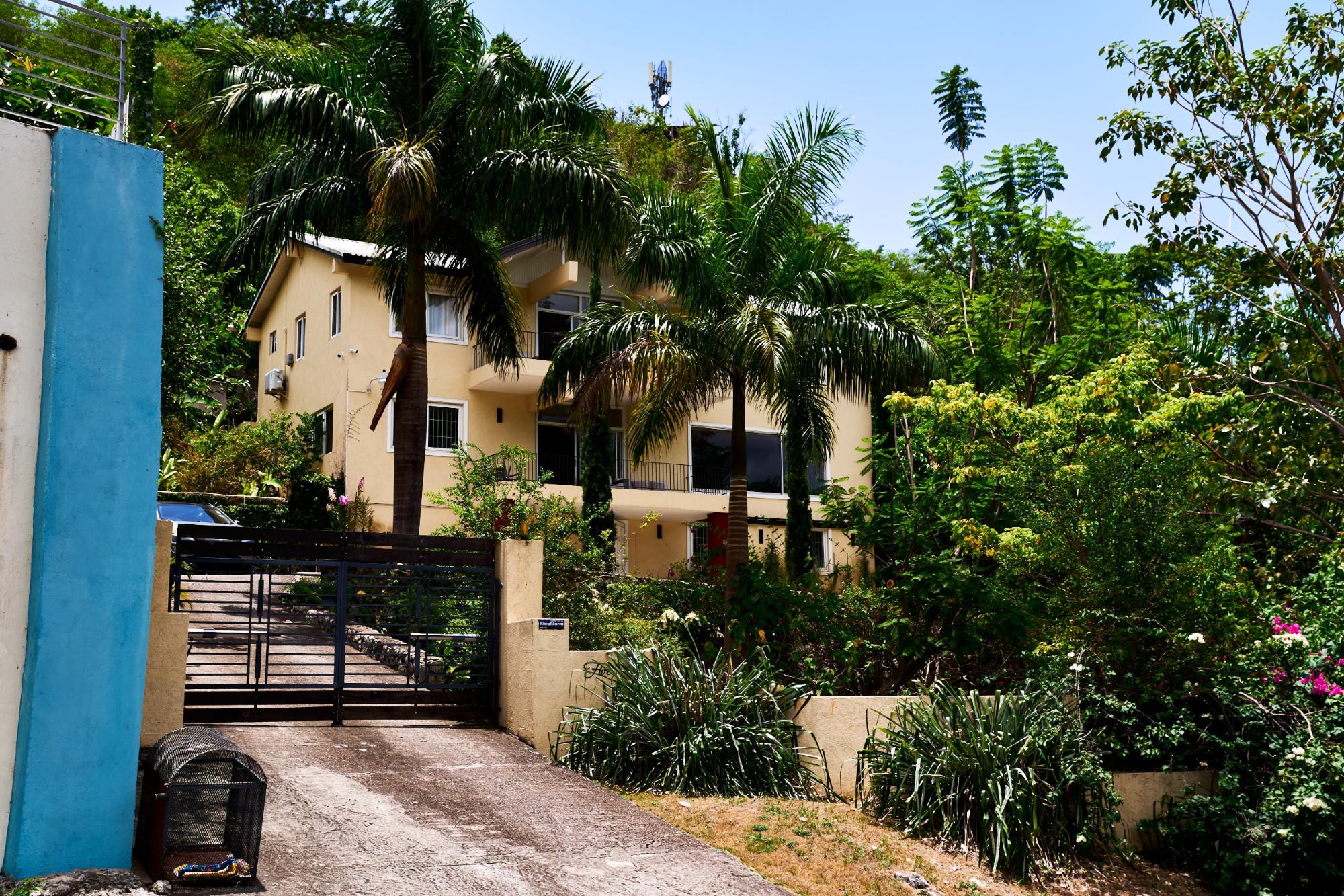 Property Image 4