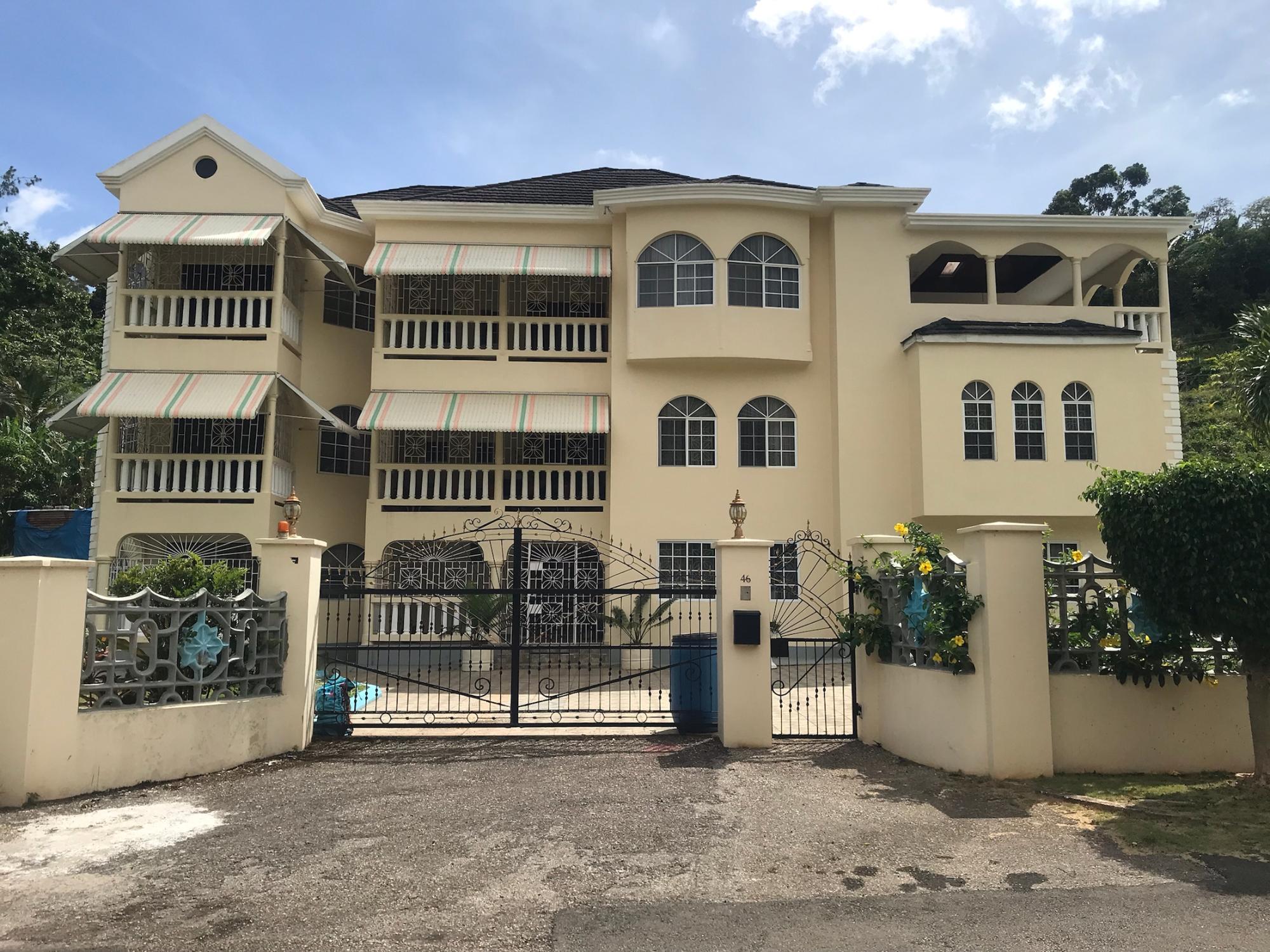 Property Image 4