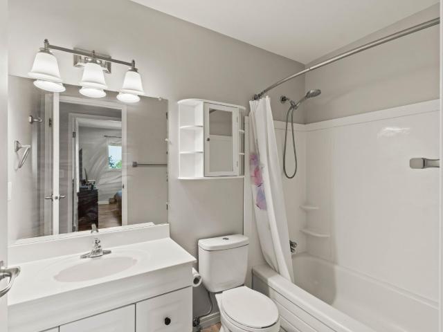 1810 Summit Drive 19