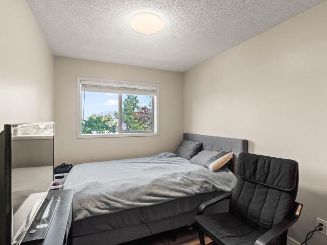 1810 Summit Drive 19
