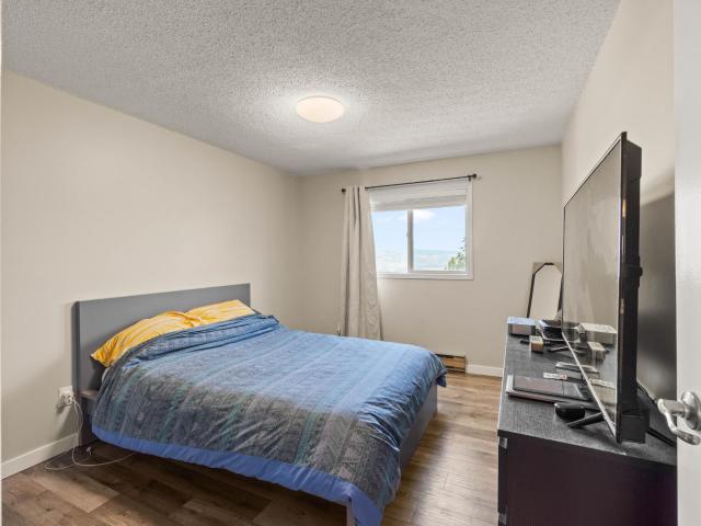 1810 Summit Drive 19