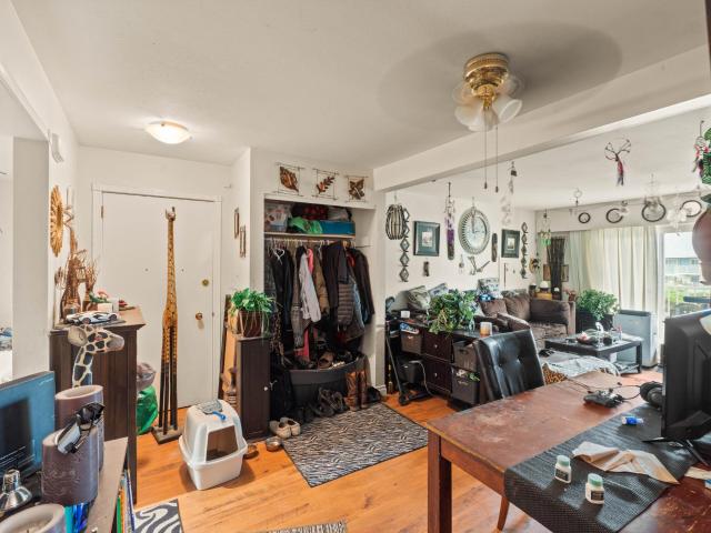 825 Hill Street 101