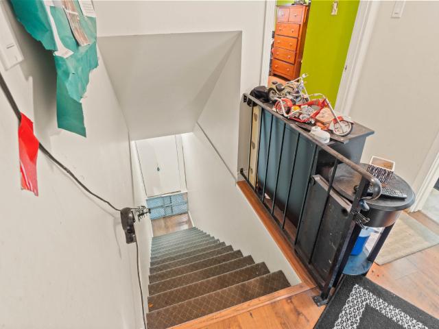 825 Hill Street 101