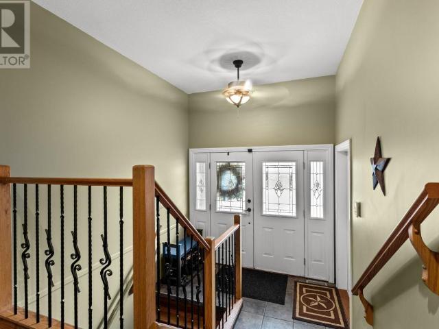 1491 Pine Cres