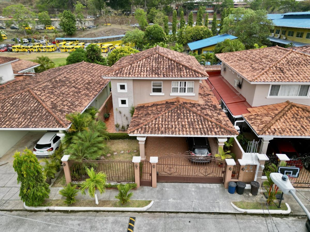 Great house in Villas del Golf, come visit us | Casa Solution Real ...