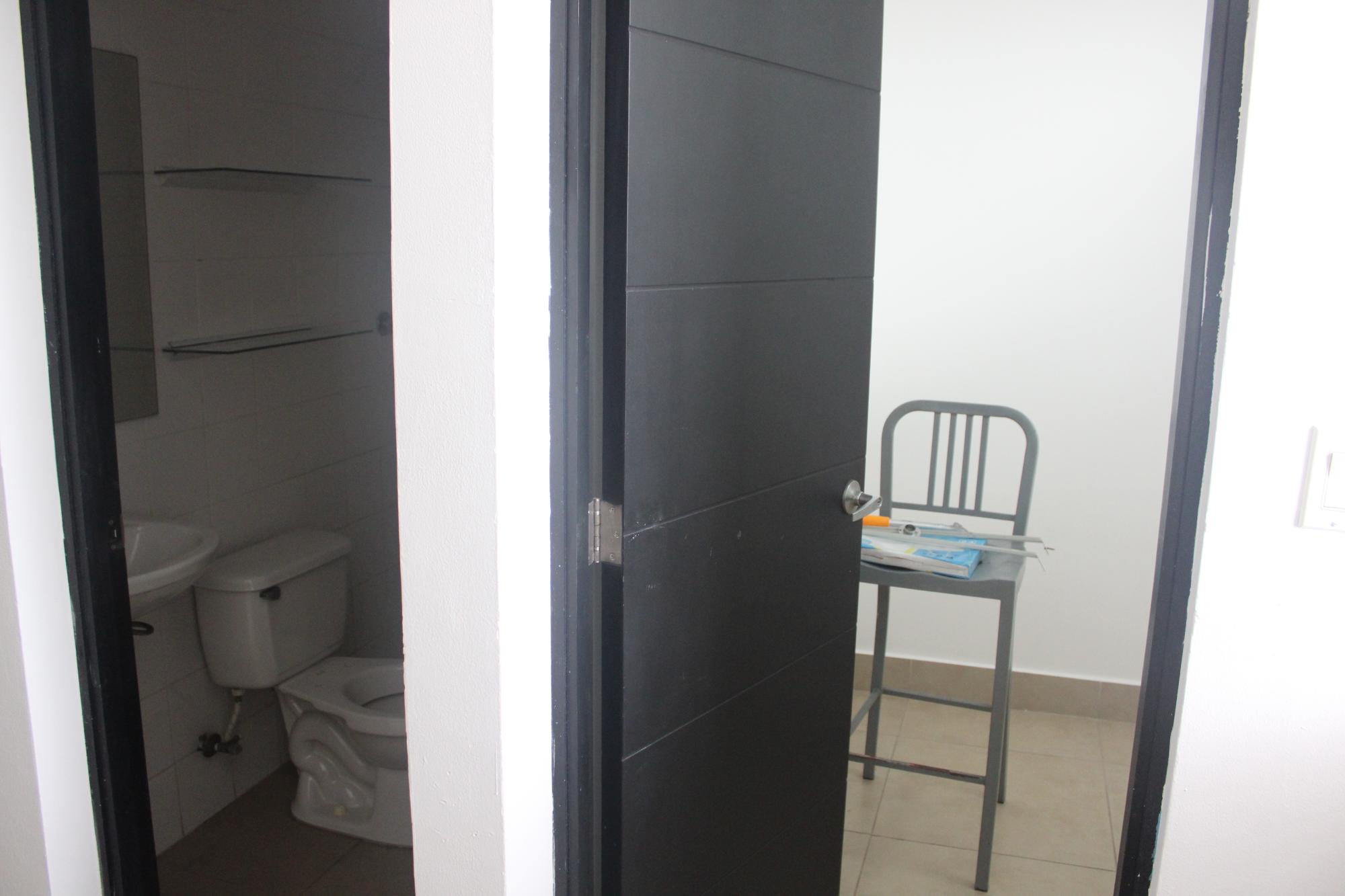 Listing Photo 10