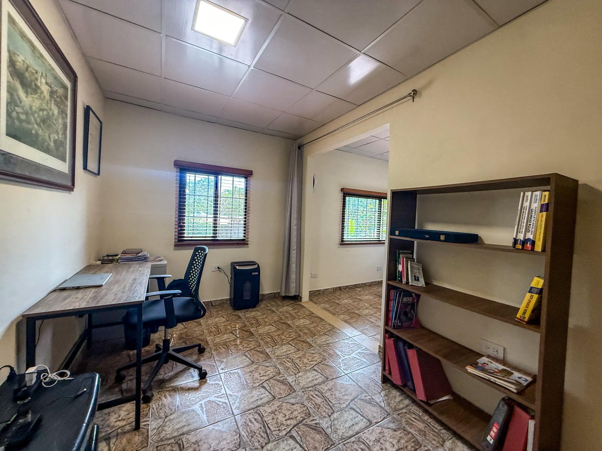 Listing Photo 6