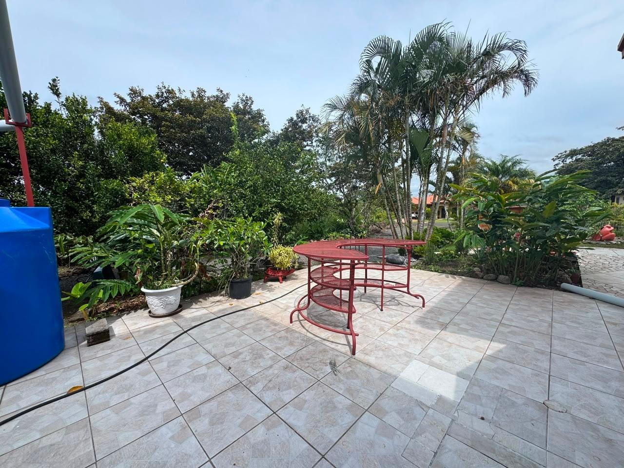 Listing Photo 11