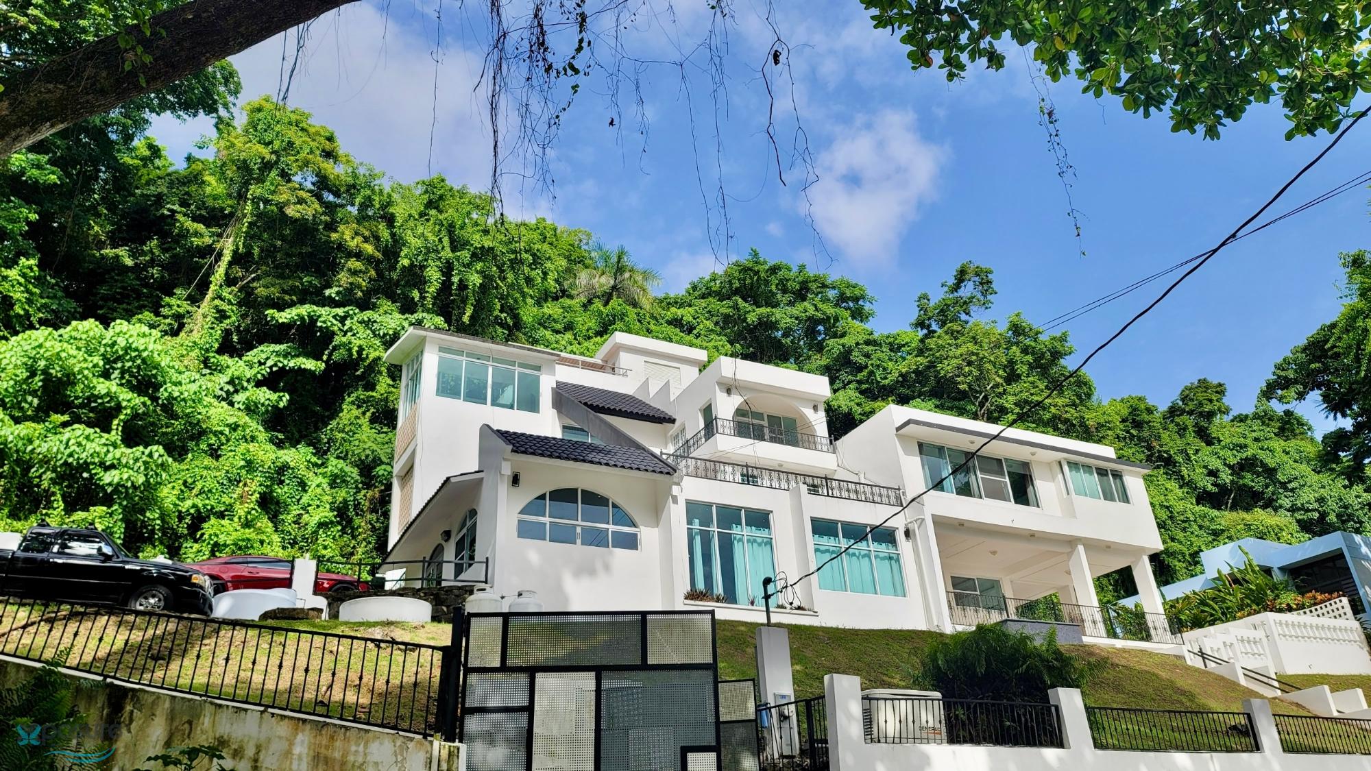 Casa en Venta - Bayamón