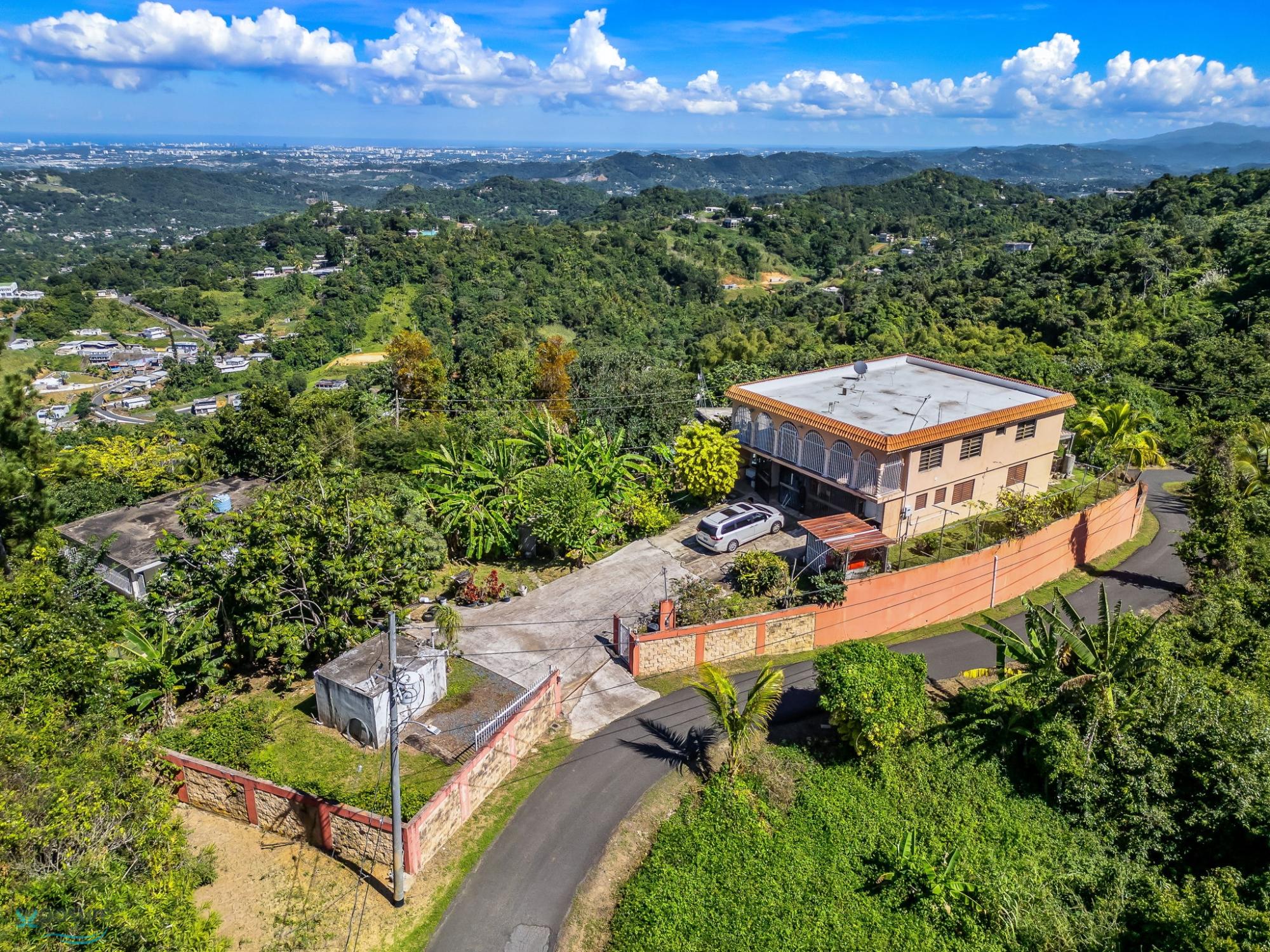 Casa en Venta - Bayamón