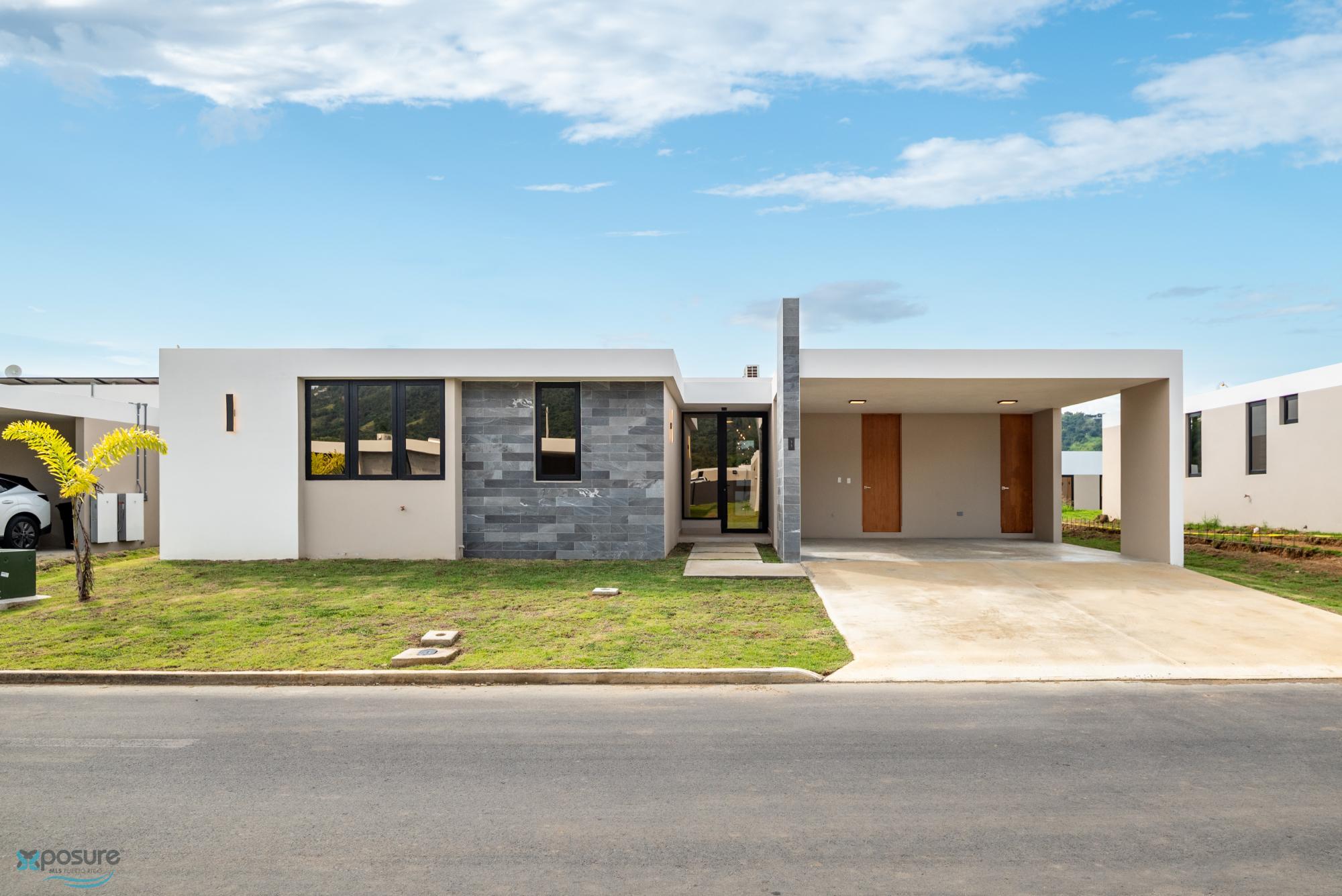 Casa en Alquiler - Gurabo