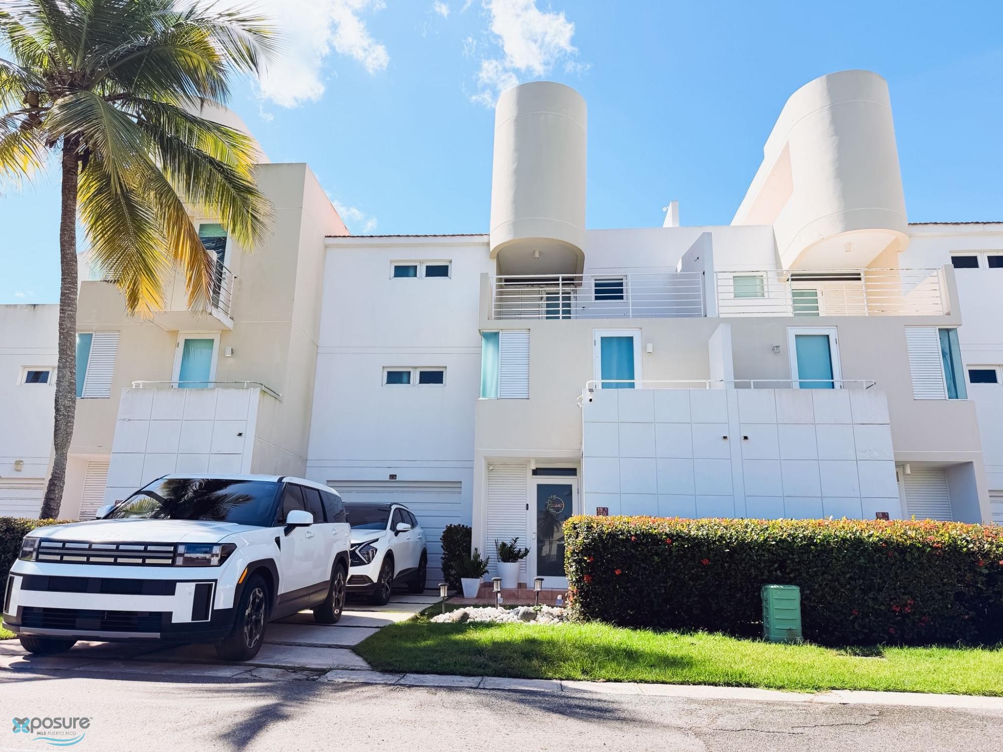 Townhouse en Venta - Dorado