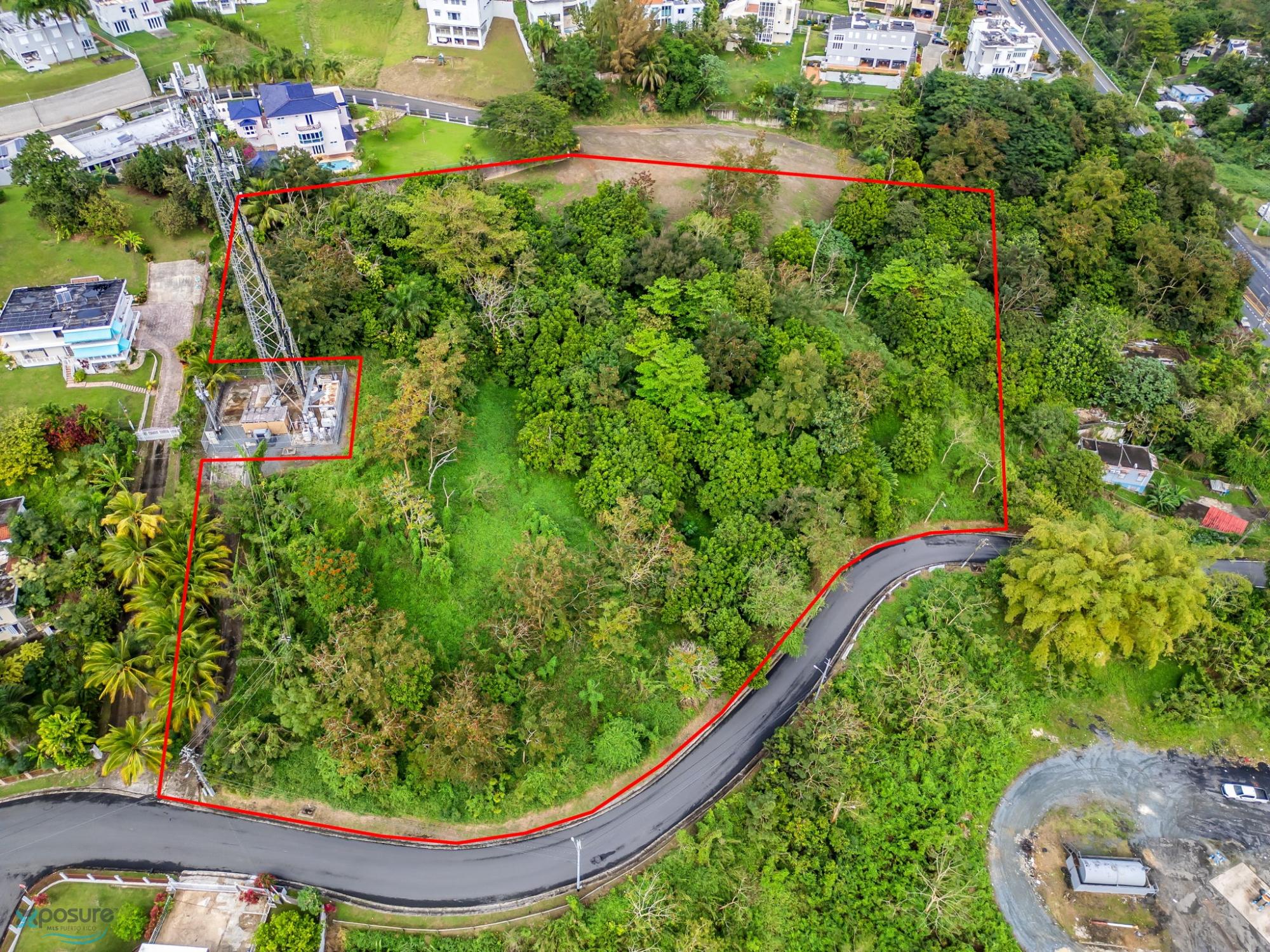 Terreno en Venta - Guaynabo