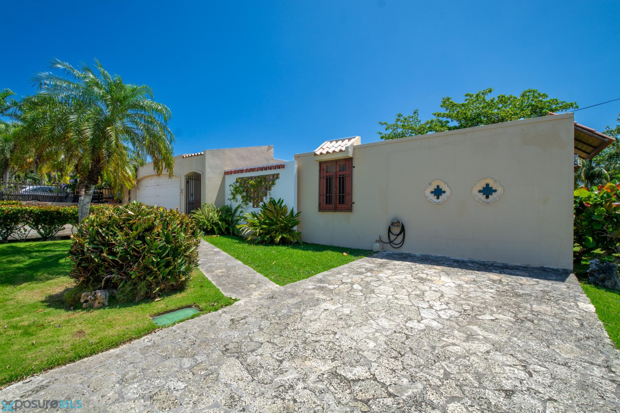 Casa en Alquiler - Vega Alta