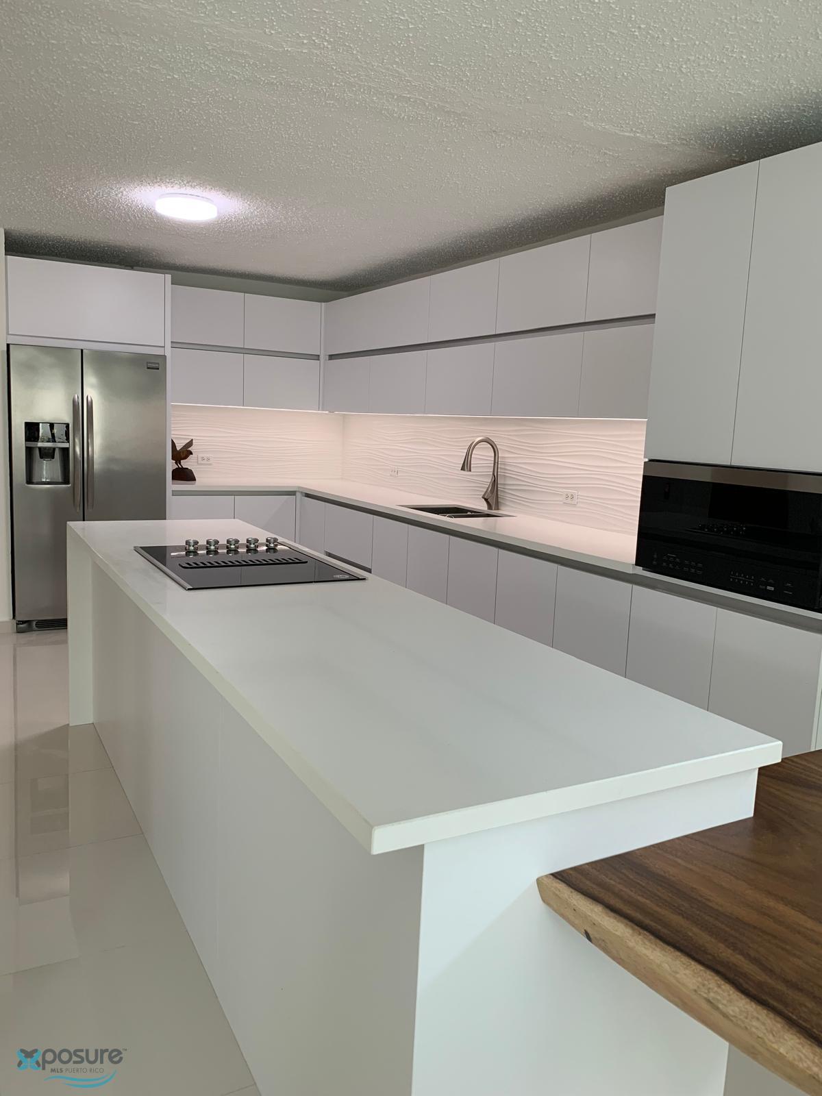 Casa en Alquiler - Trujillo Alto