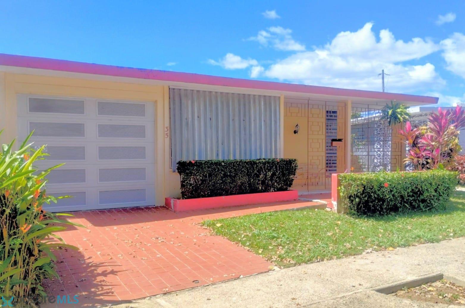 Casa en Venta - Bayamón