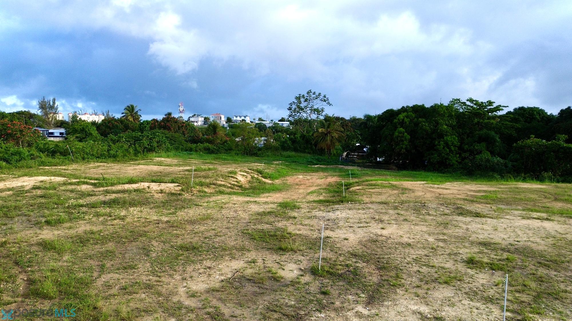 Terreno en Venta - Aguadilla