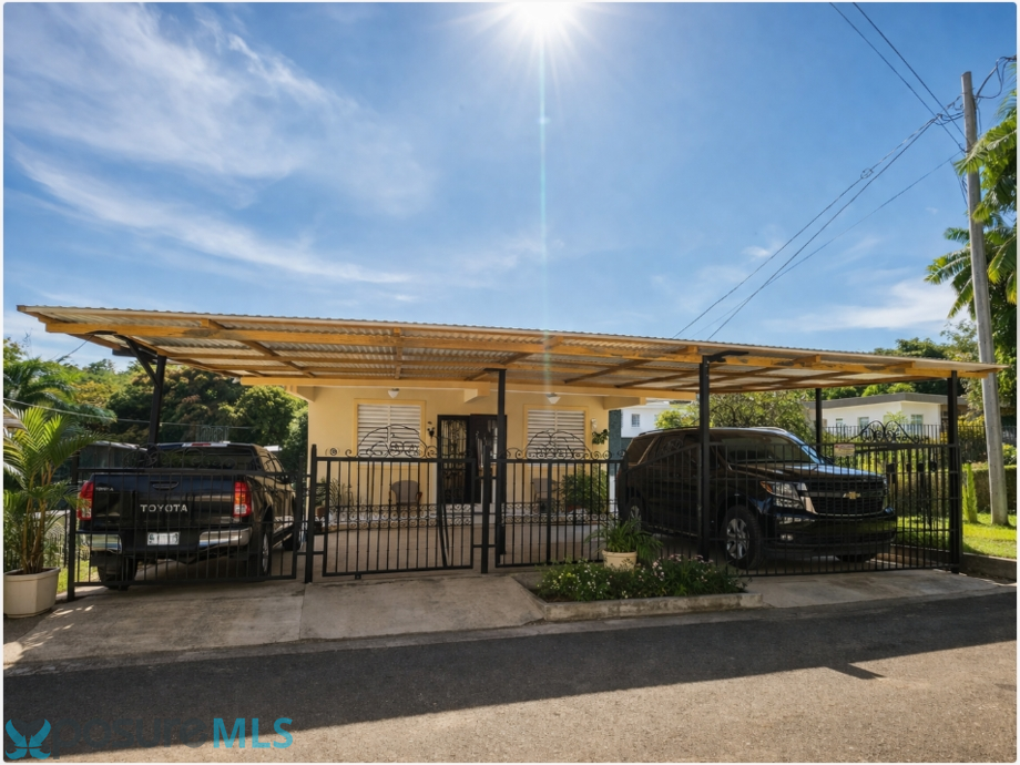 Casa en Venta - Cabo Rojo