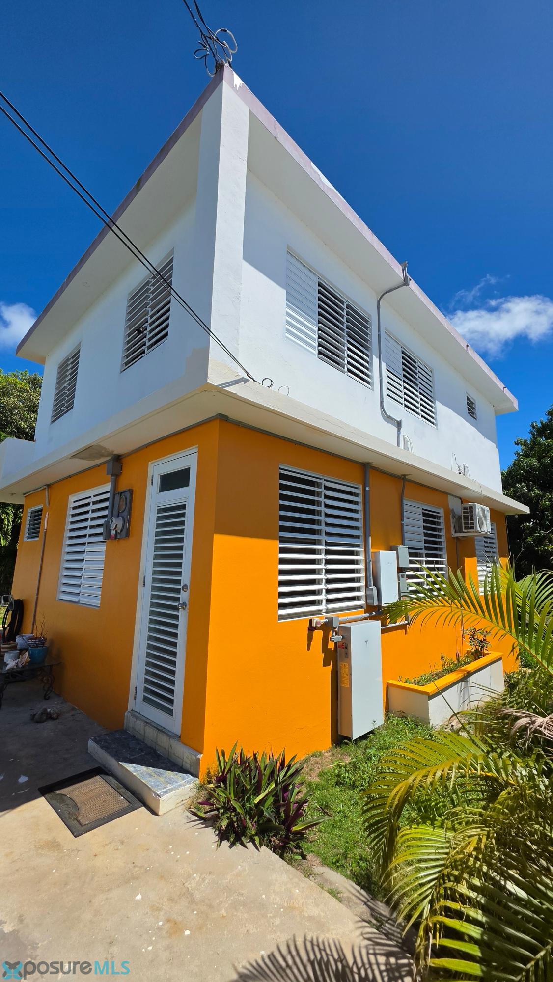 Residencia en Alquiler - Aguadilla