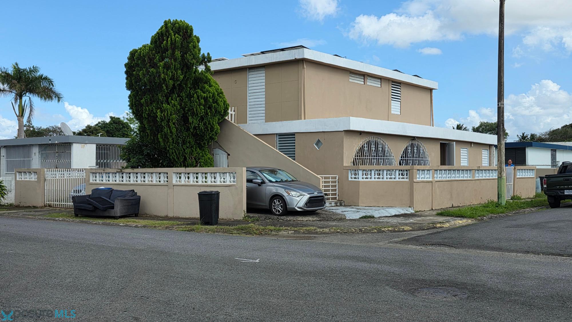 Residencia en Venta - Levittown