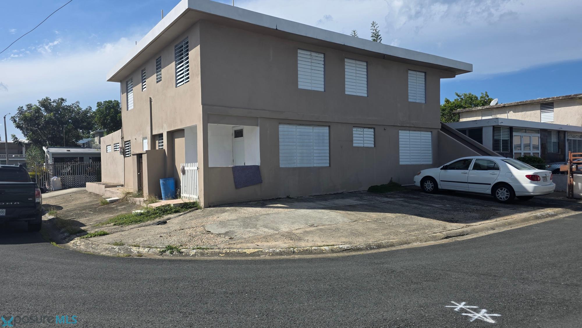 Residencia en Venta - Levittown