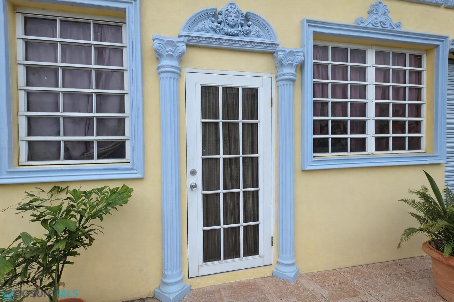 Residencia en Venta - Levittown