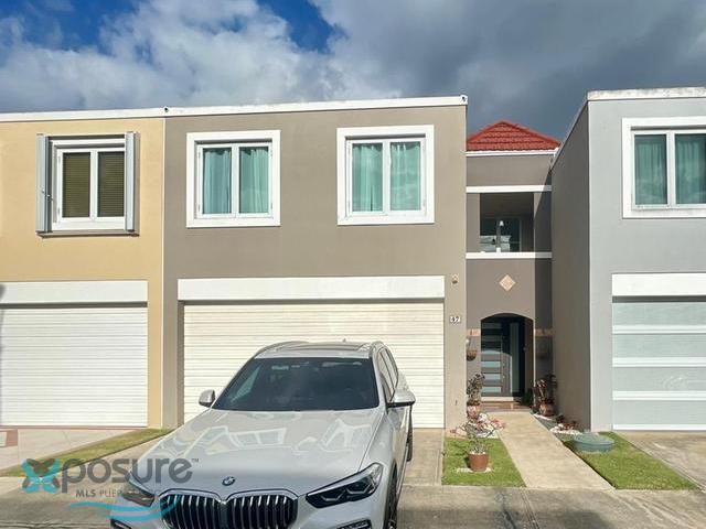 Casa en Alquiler - Vega Alta