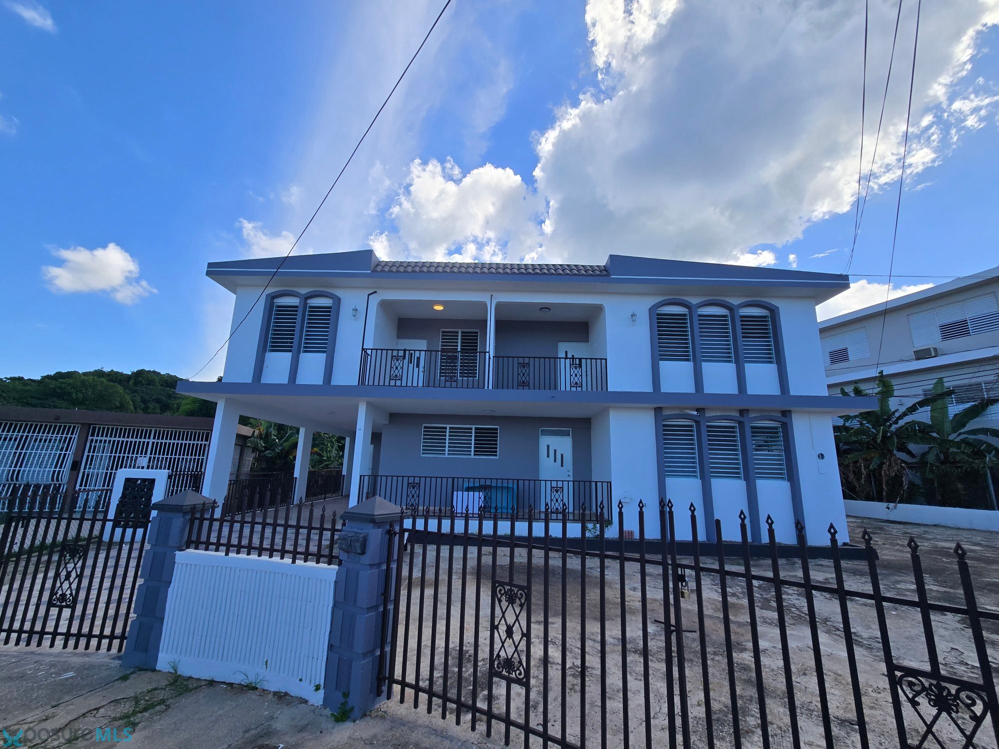 Residencia en Alquiler - Camaceyes