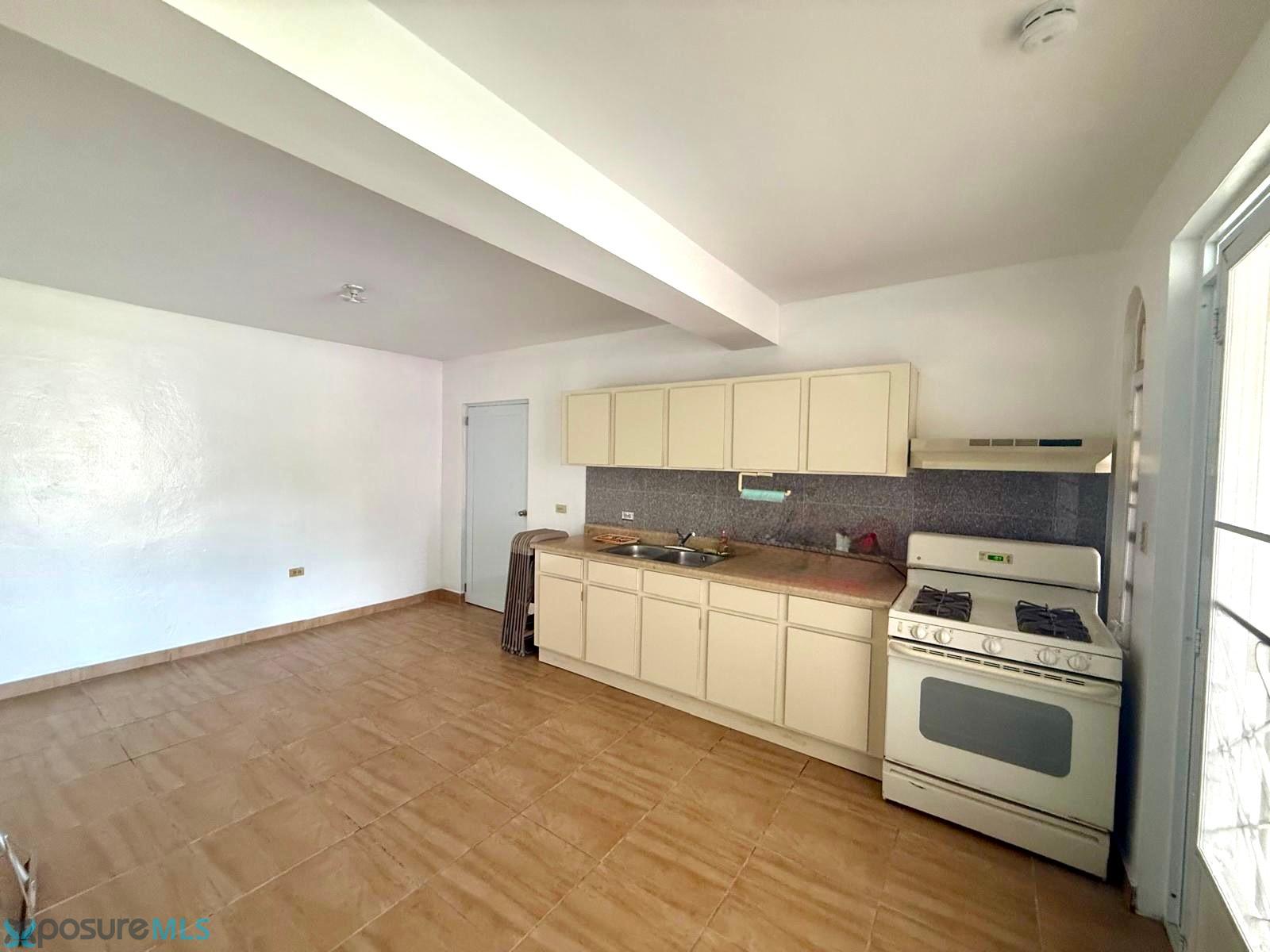 Residencia en Alquiler - Aguada