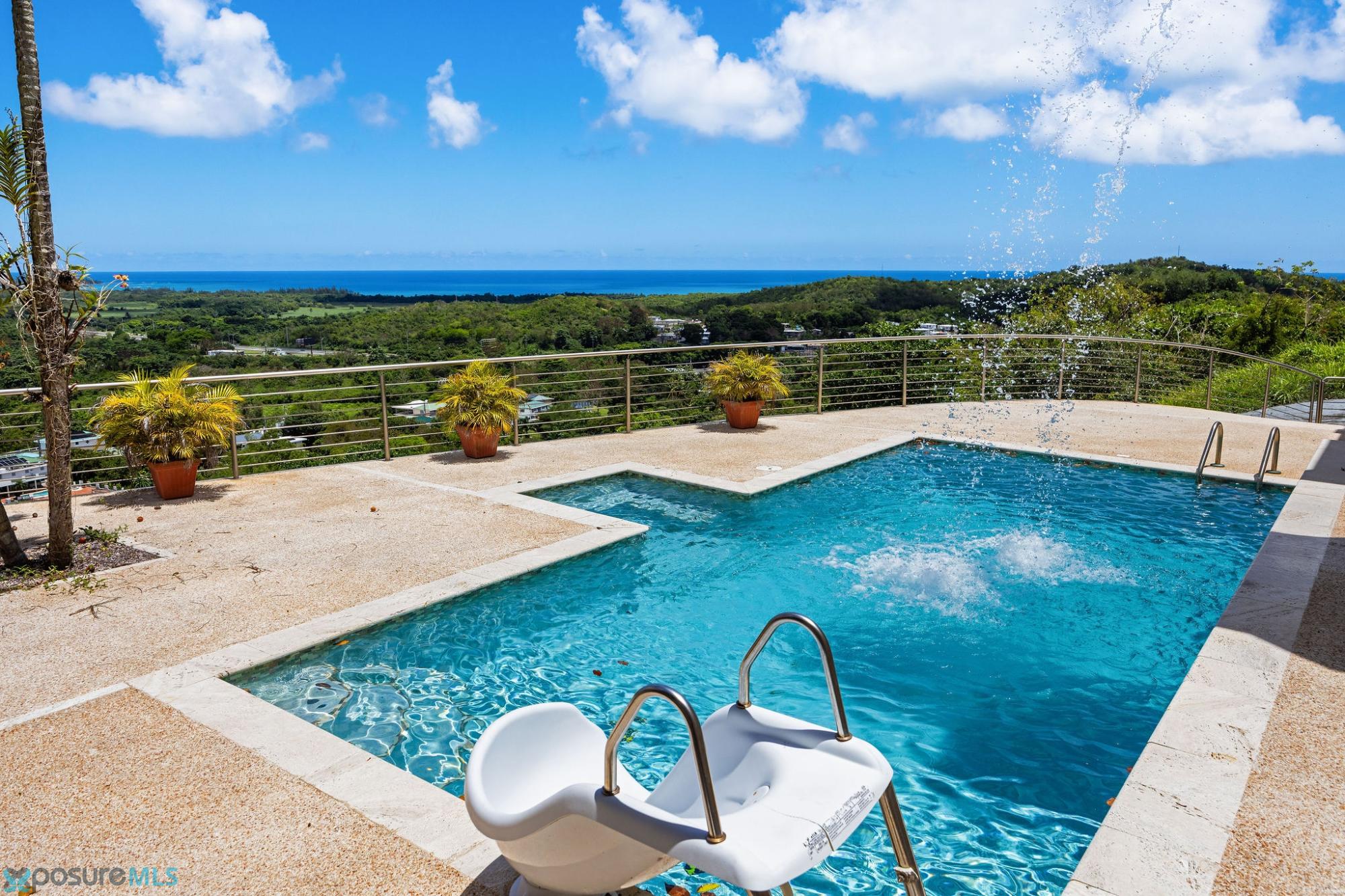 Casa en Venta - Luquillo