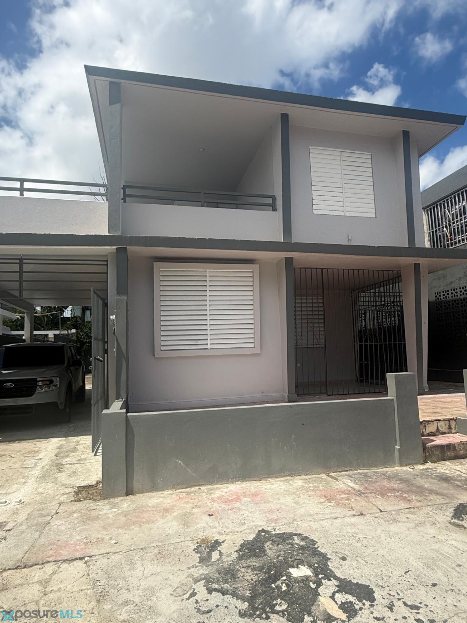 Residencia en Alquiler - San Juan