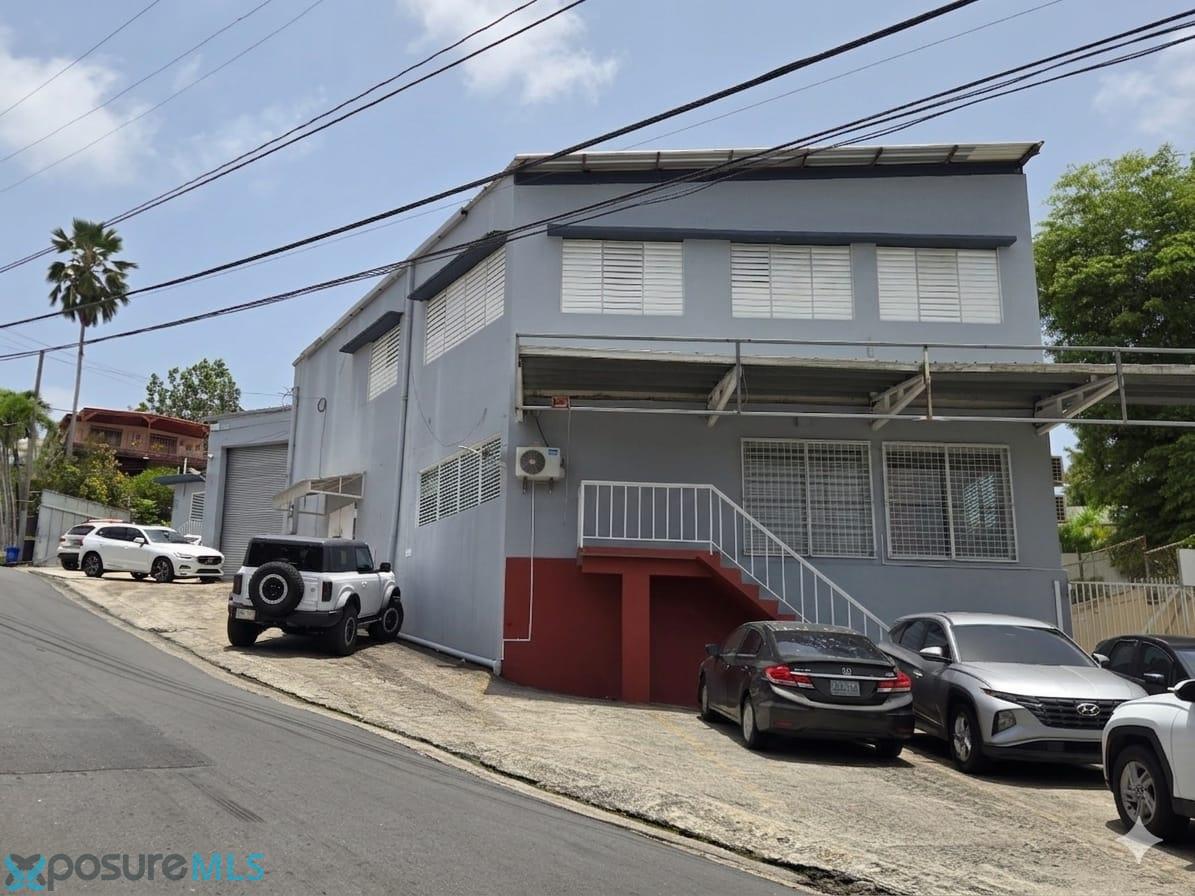 Residencia en Alquiler - Guaynabo