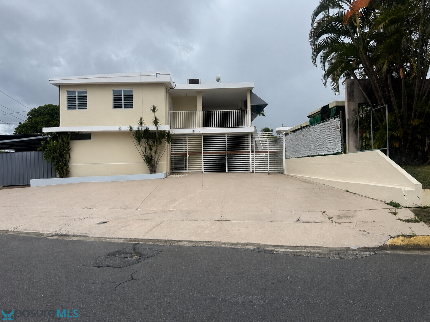 Residencia en Alquiler - San Juan