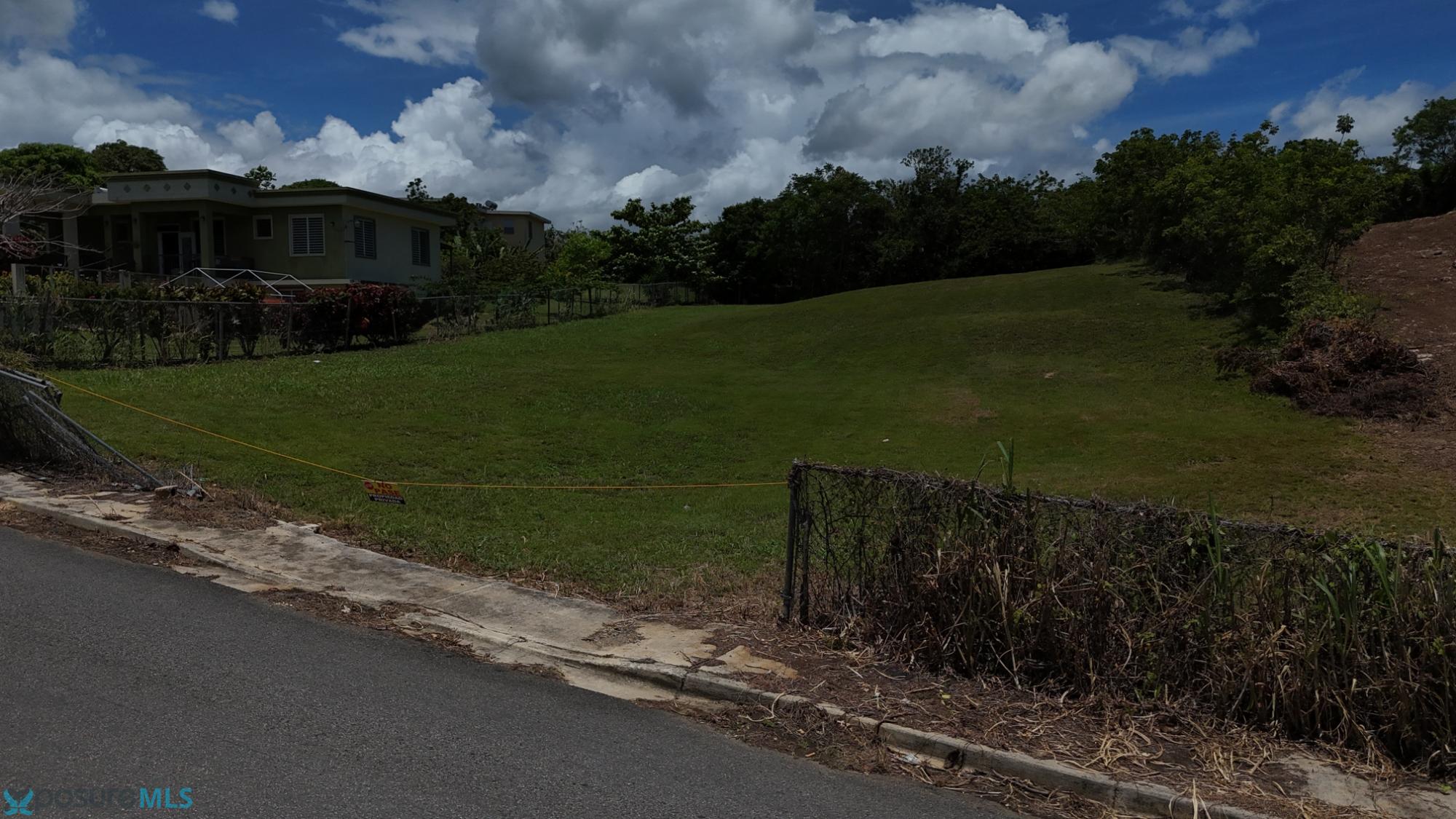 Terreno en Venta - Aguadilla