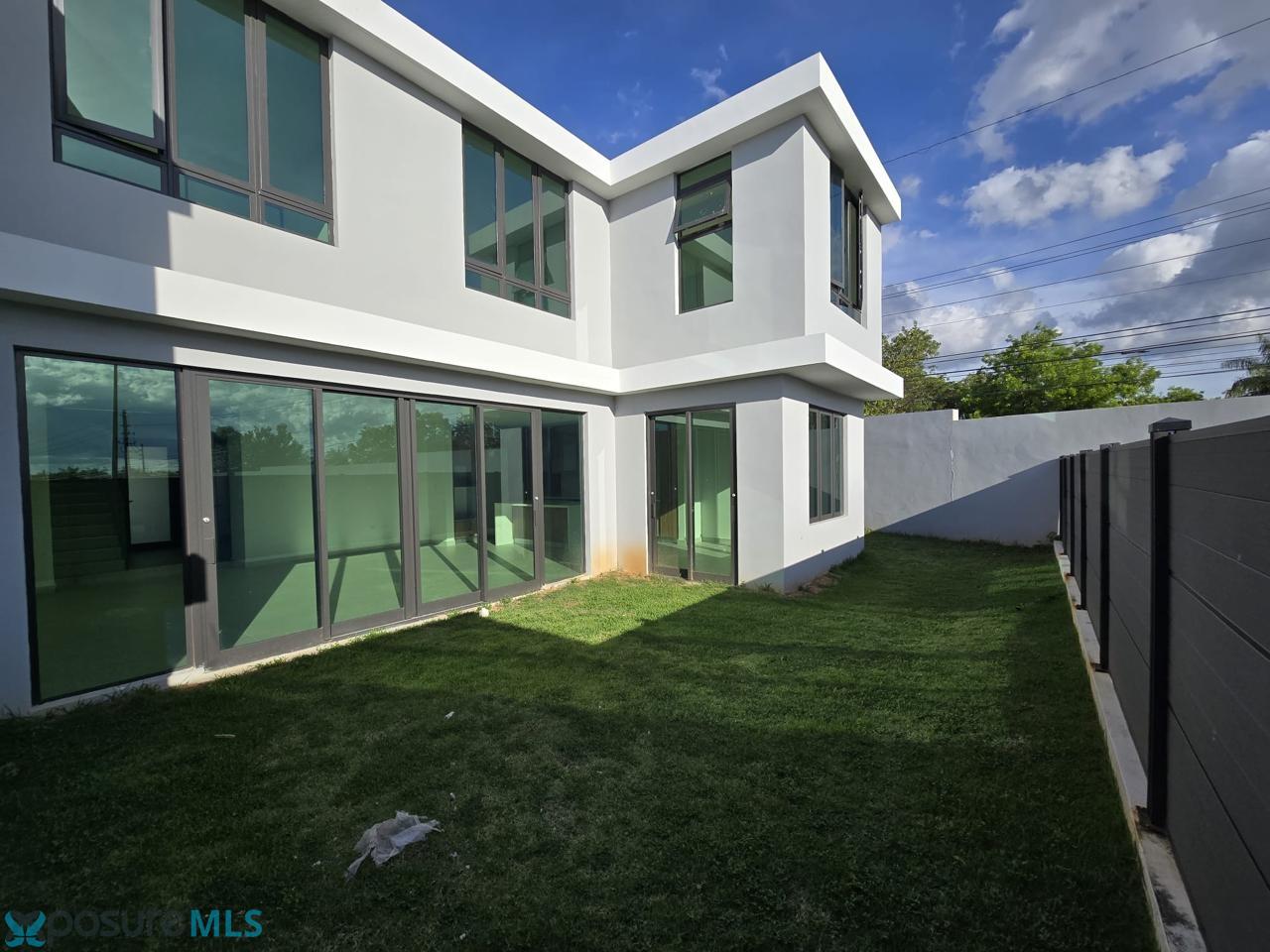 Casa en Venta - Bayamón