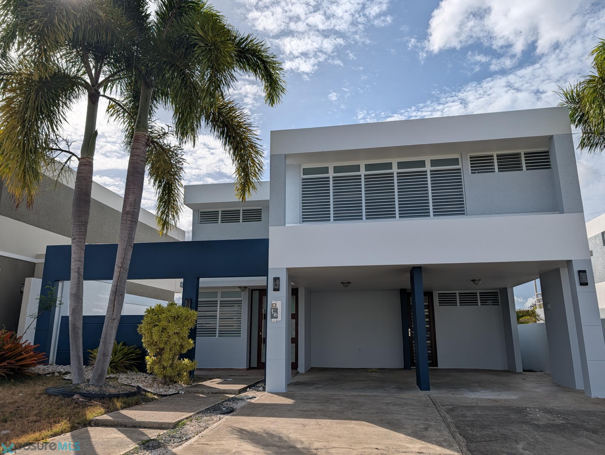 Casa en Alquiler - Santa Isabel