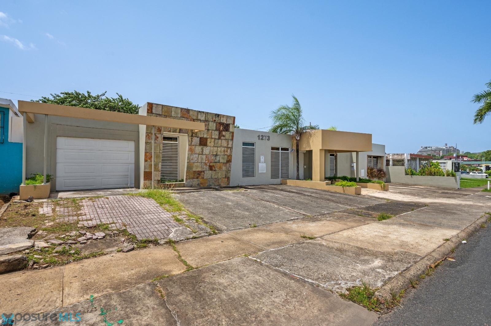 Residencia en Venta - San Juan