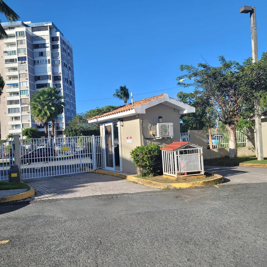 Apartamento en Alquiler - Carolina