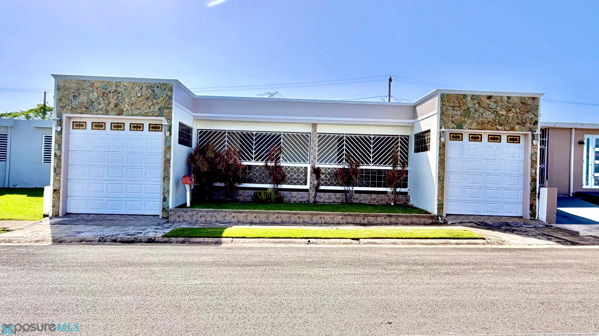 Casa en Venta - Bayamón