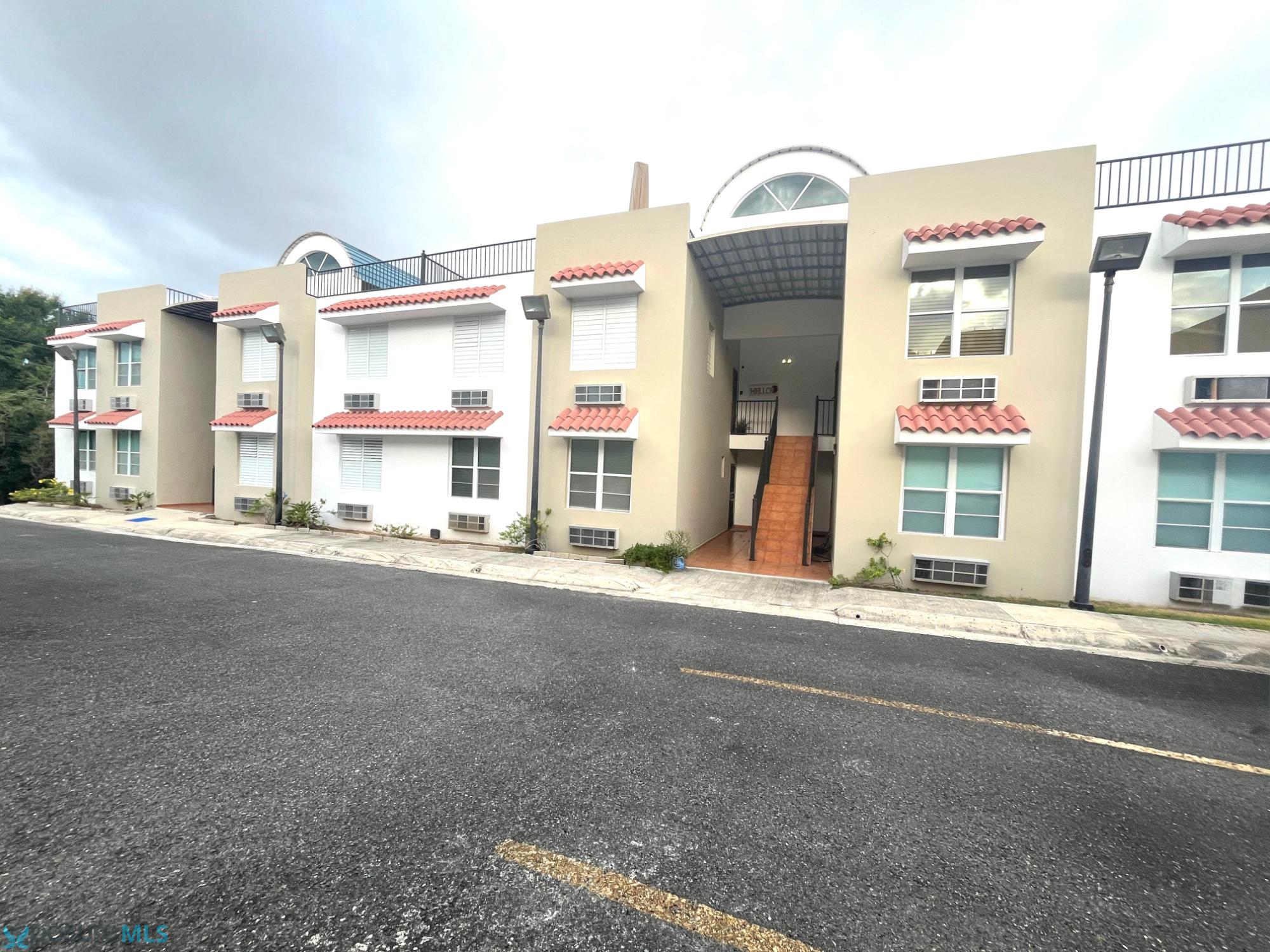 Apartamento en Alquiler - Cabo Rojo