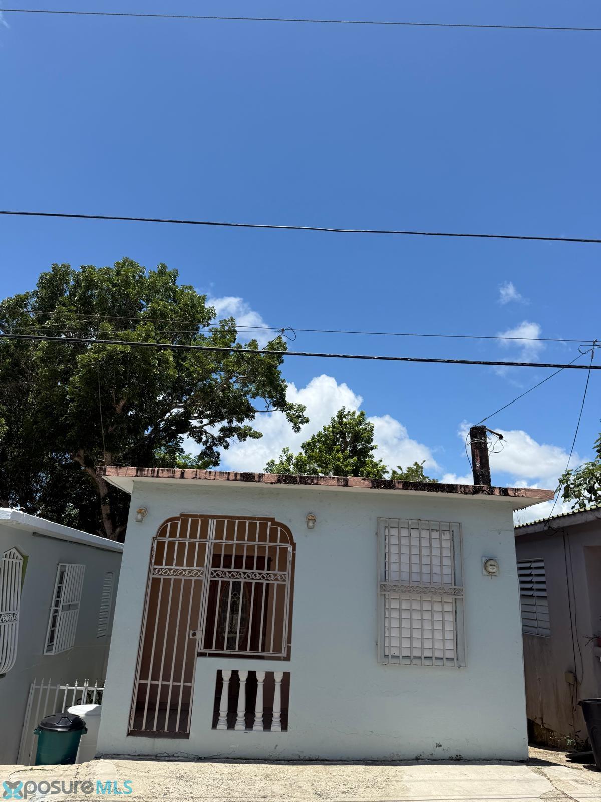 Casa en Venta - Aguas Buenas