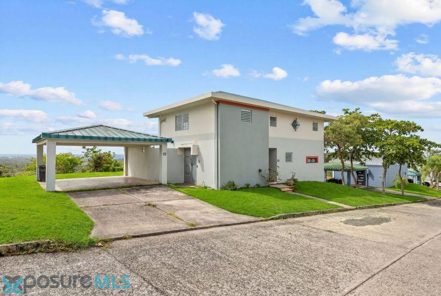 Casa en Venta - Luquillo