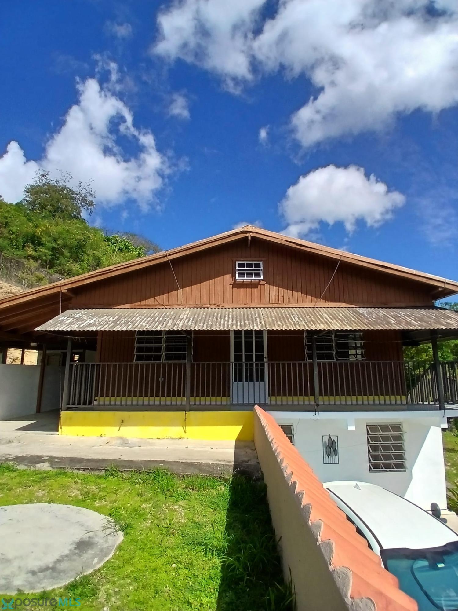 Casa en Venta - Guayanilla